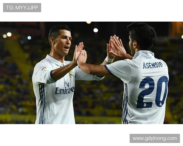 迷惑行为，记者问1995年出生的希洪球员是否在1992年对皇马进过球